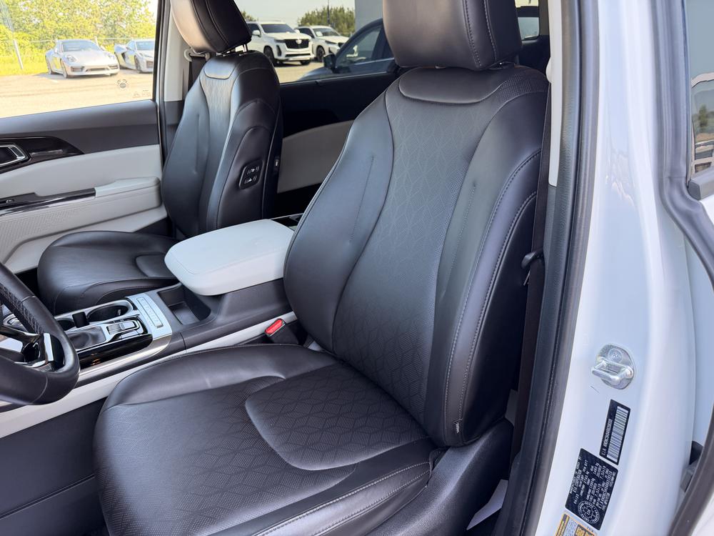 Kia Carnival EX 2024 d&rsquo;occasion à vendre - 17
