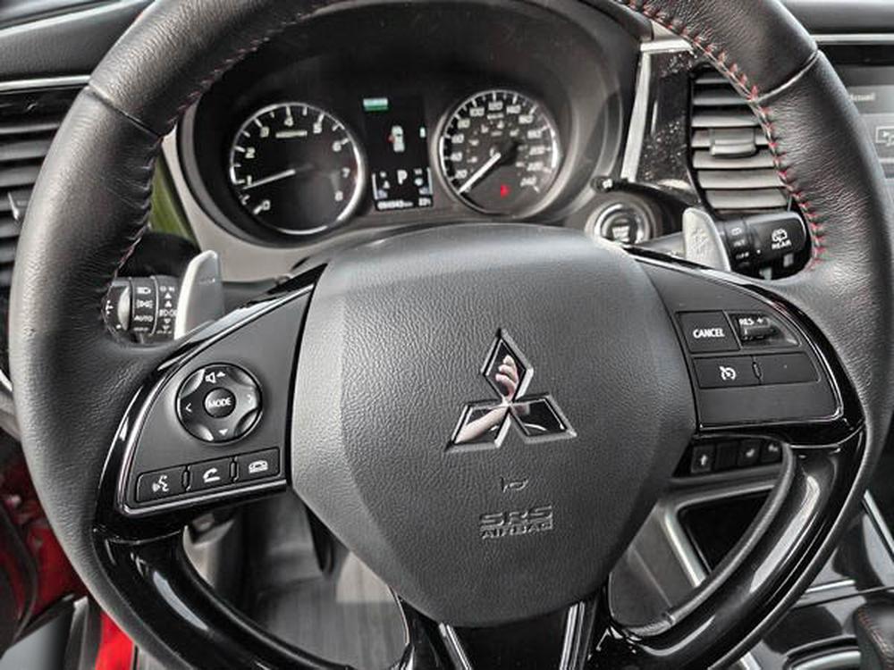 Mitsubishi Outlander Limited 2020 d&rsquo;occasion à vendre - 16