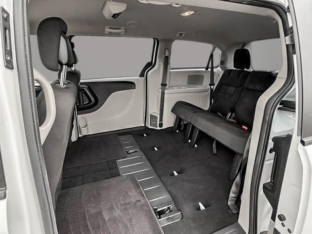Dodge Grand Caravan SE 2020 d&rsquo;occasion à vendre - 24