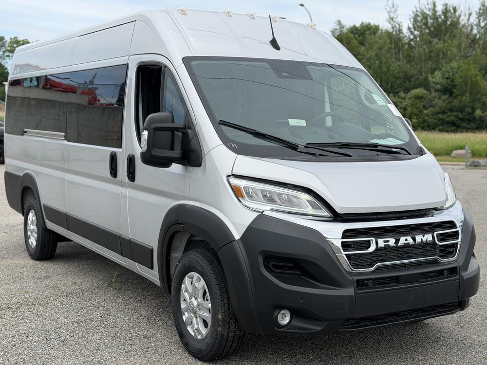 Ram ProMaster fourgon vitré 3500 SLT+ 159 po (22H)