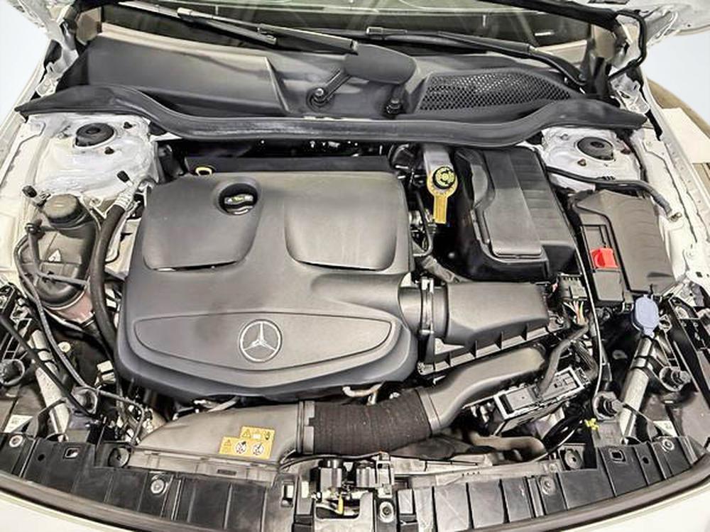 Mercedes-Benz GLA 250 2018 d&rsquo;occasion à vendre - 33