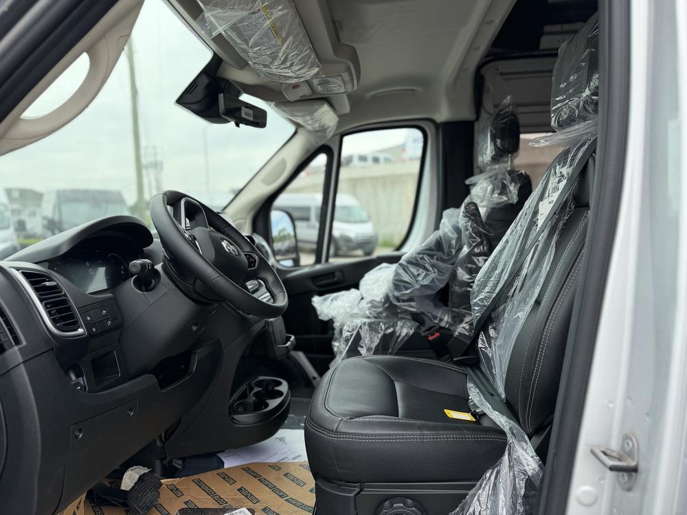 Ram ProMaster fourgon vitré SLT+ 3500 159 po (22H) 2025 d&rsquo;occasion à vendre - 9