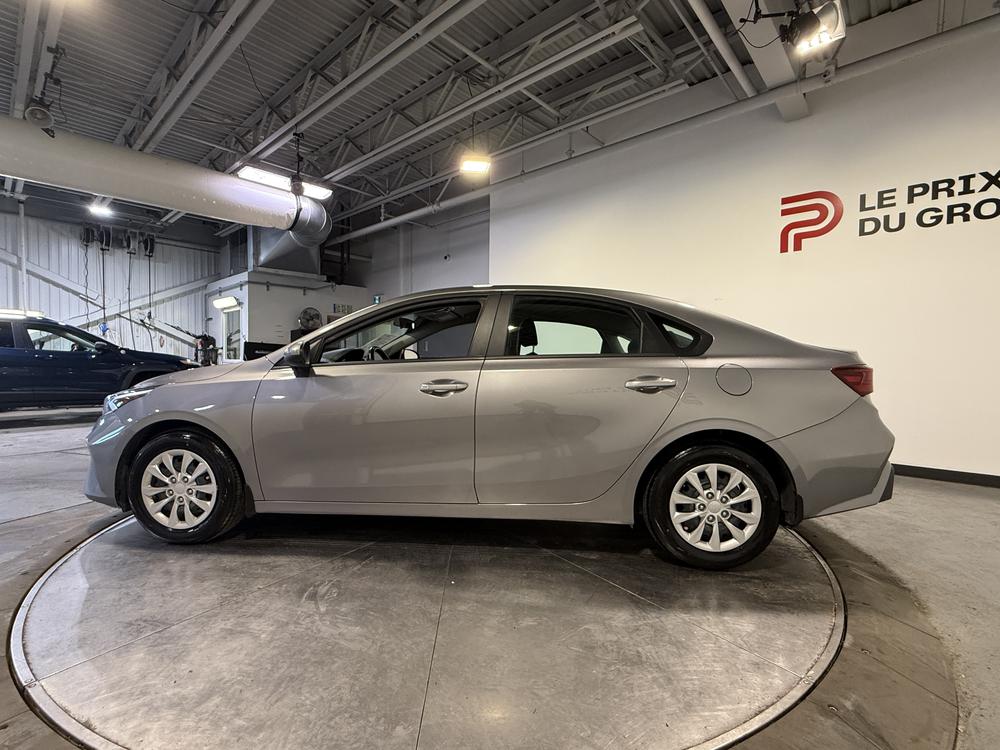 Kia Forte LX 2024 d&rsquo;occasion à vendre - 7
