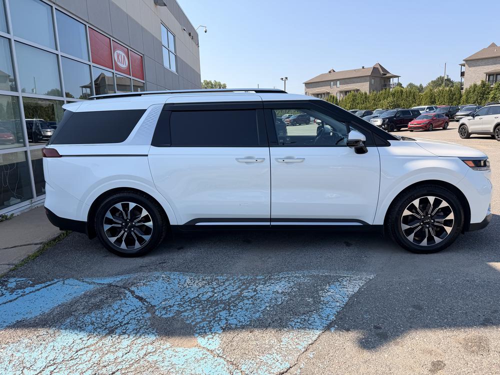 Kia Carnival EX 2024 d&rsquo;occasion à vendre - 8