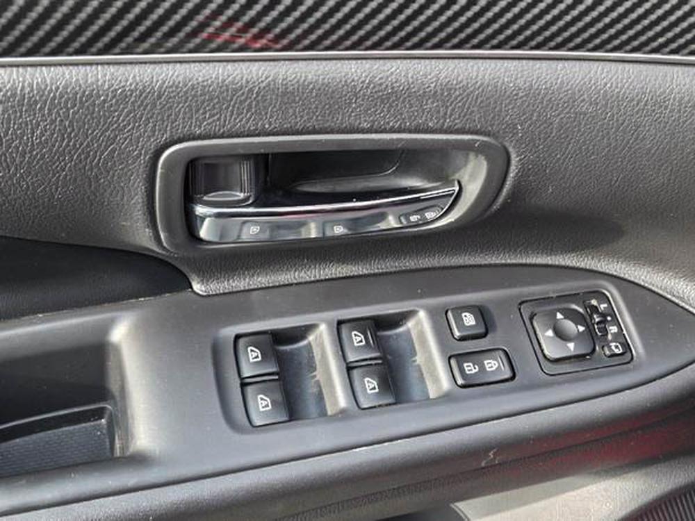 Mitsubishi Outlander Limited 2020 d&rsquo;occasion à vendre - 12