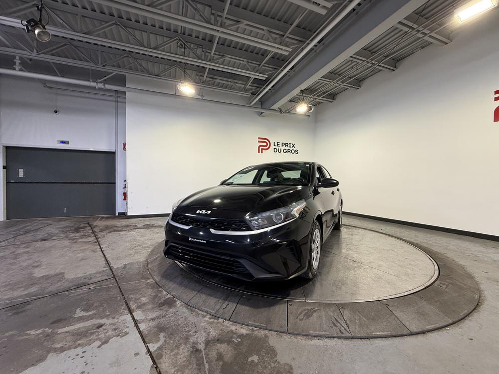 Kia Forte LX 2022 d&rsquo;occasion à vendre - 8