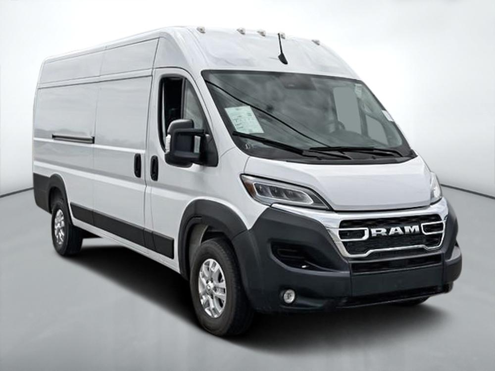 Ram ProMaster fourgonnette utilitaire 3500 SLT 159p toit haut