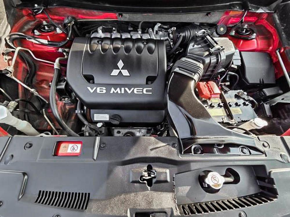 Mitsubishi Outlander Limited 2020 d&rsquo;occasion à vendre - 11