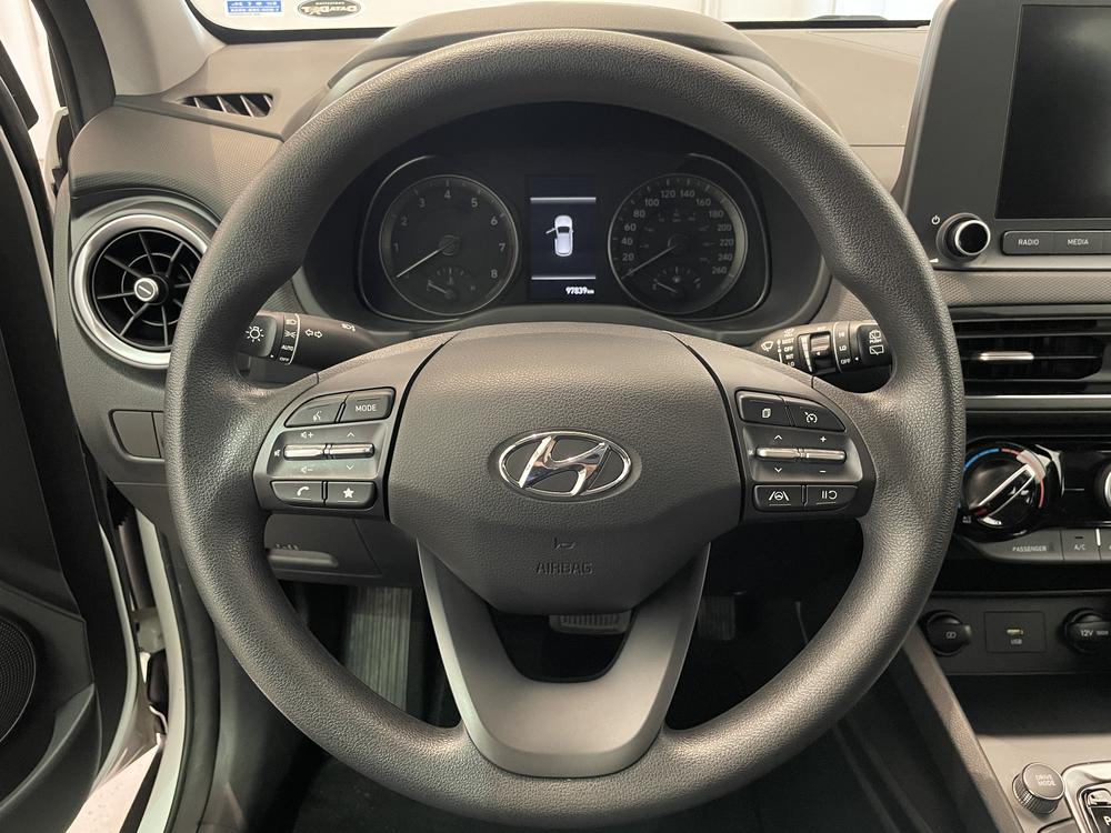 Hyundai Kona Essential AWD 2022 d&rsquo;occasion à vendre - 14