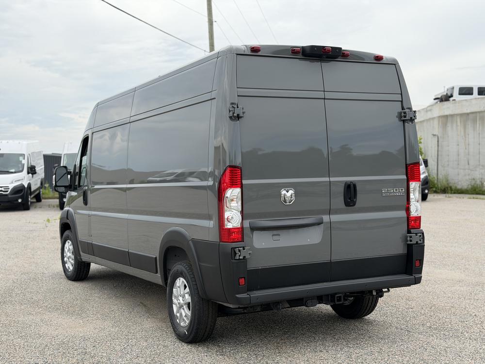 Ram ProMaster fourgonnette utilitaire 2500 toit élevé 159 po (22G) 2025 d&rsquo;occasion à vendre - 6