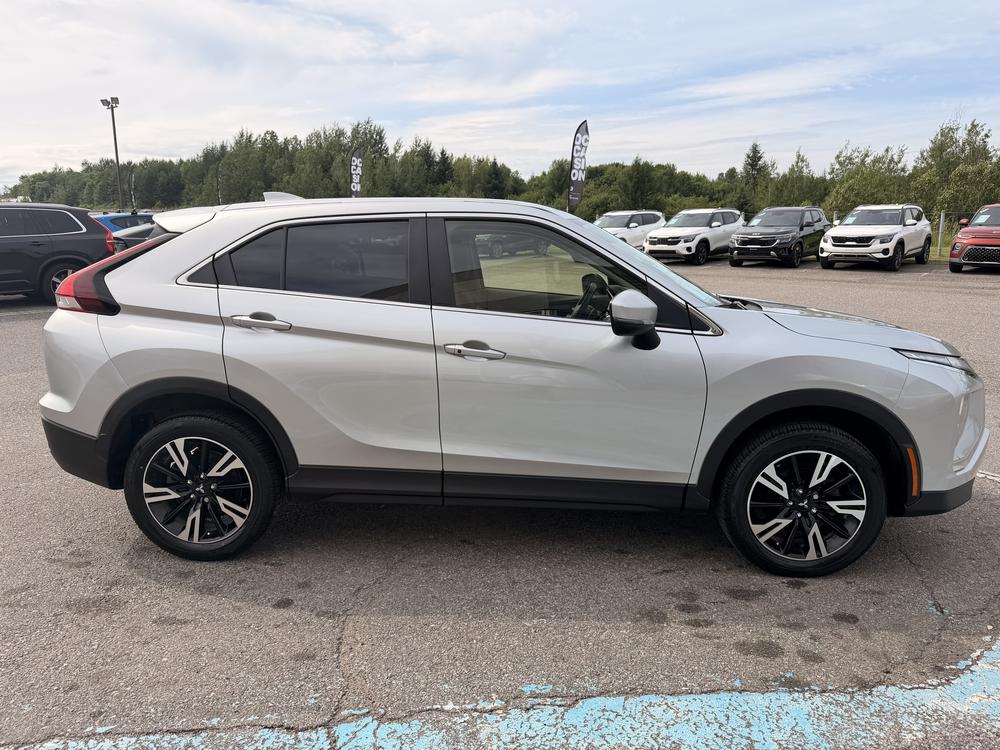 Mitsubishi Eclipse Cross SE AWD 2023 d&rsquo;occasion à vendre - 8