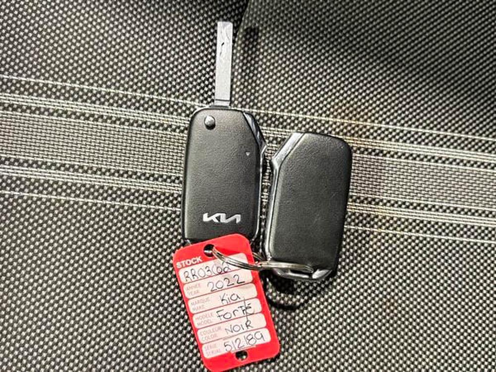 Kia Forte LX 2022 d&rsquo;occasion à vendre - 33
