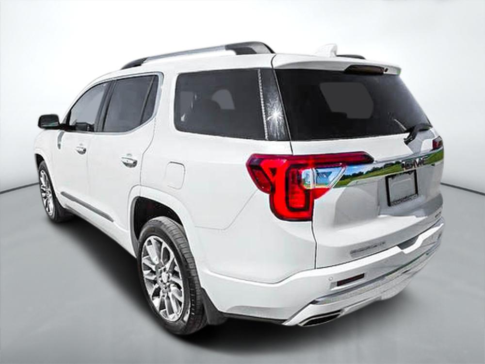 GMC Acadia DENALI 2023 d&rsquo;occasion à vendre - 8