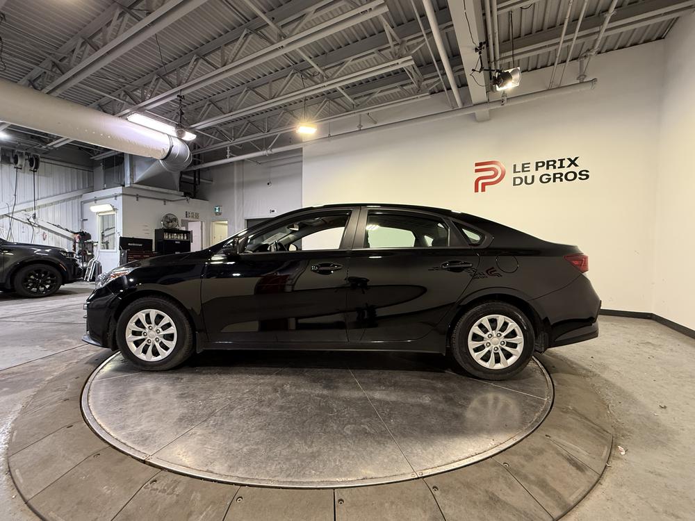 Kia Forte LX 2021 d&rsquo;occasion à vendre - 7