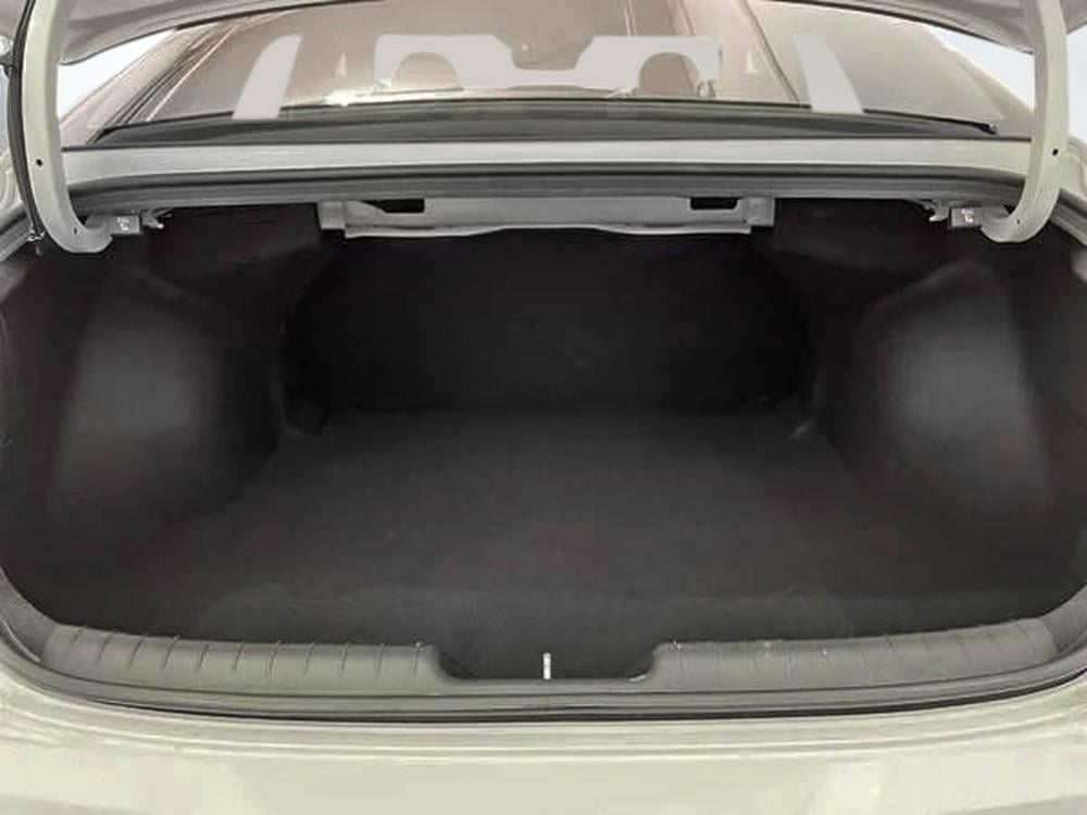 Hyundai Elantra Preferred 2025 d&rsquo;occasion à vendre - 29
