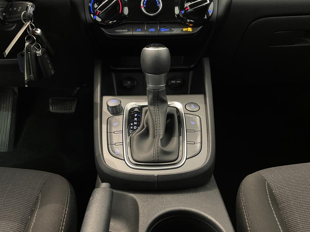Hyundai Kona Essential AWD 2022 d&rsquo;occasion à vendre - 26