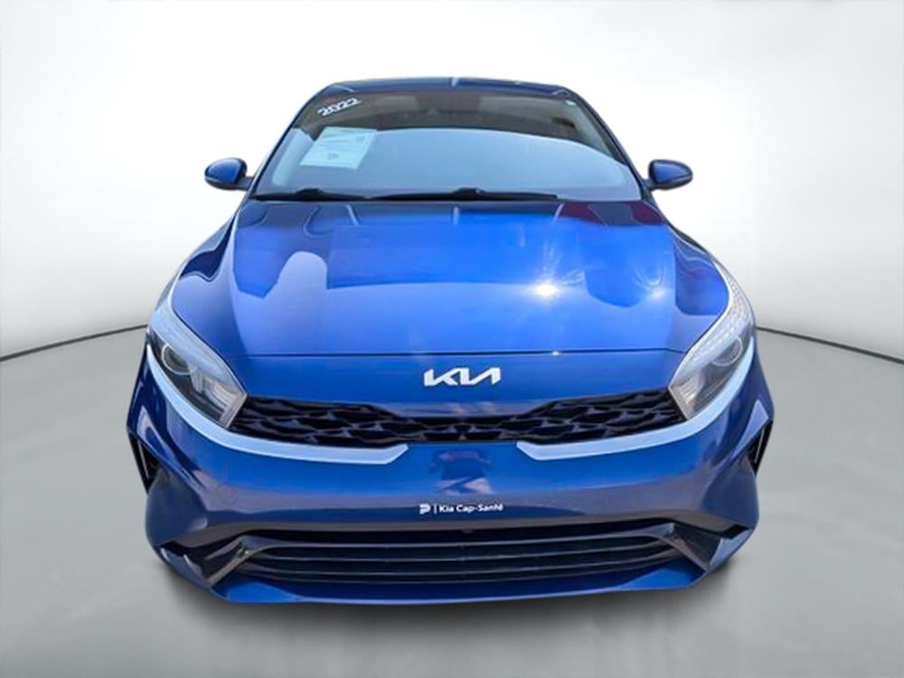 Kia Forte EX 2022 d&rsquo;occasion à vendre - 2