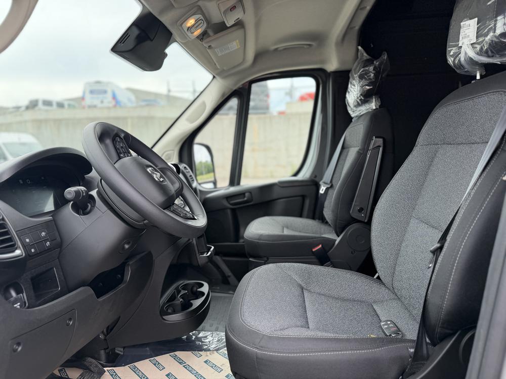 Ram ProMaster fourgonnette utilitaire 2500 toit élevé 159 po (22G) 2025 d&rsquo;occasion à vendre - 9
