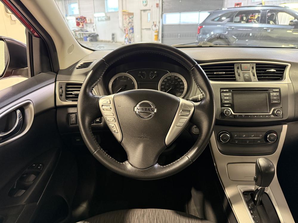Nissan Sentra SV 2015 d&rsquo;occasion à vendre - 18