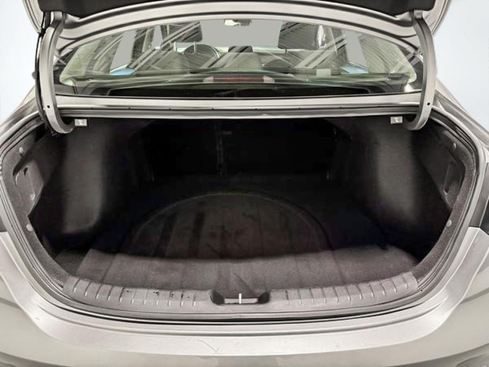 Kia Forte LX 2024 d&rsquo;occasion à vendre - 30