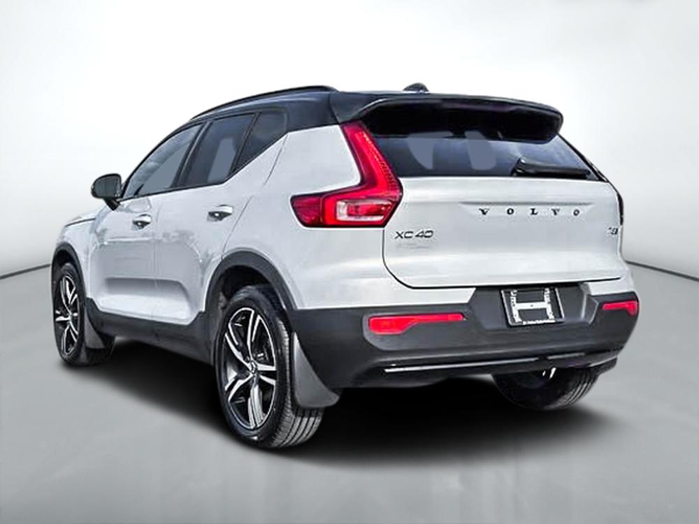 Volvo XC40 T5 R-DESIGN AWD 2022 d&rsquo;occasion à vendre - 8
