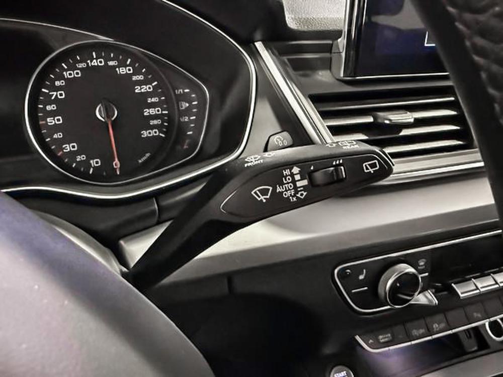 Audi Q5 KONFORT 2021 d&rsquo;occasion à vendre - 22