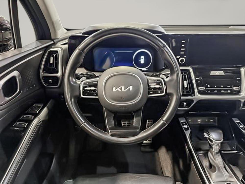 Kia Sorento SX 2022 d&rsquo;occasion à vendre - 18