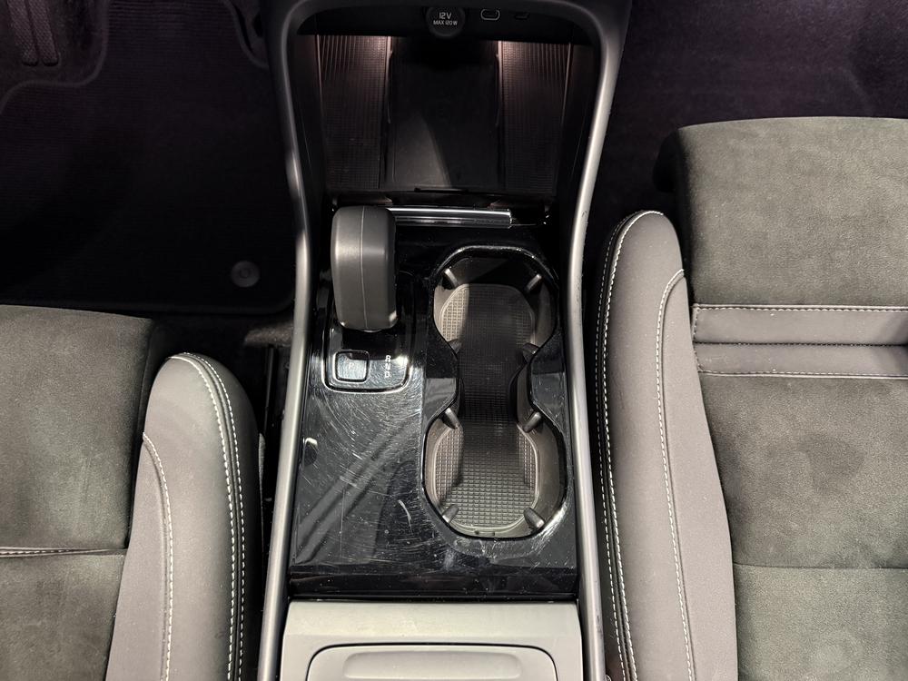 Volvo Recharge XC40 tout électrique TWIN PLUS 2023 d&rsquo;occasion à vendre - 28