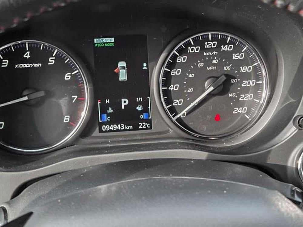 Mitsubishi Outlander Limited 2020 d&rsquo;occasion à vendre - 17