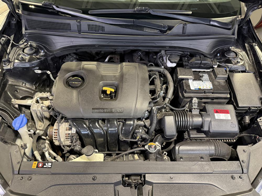 Kia Forte LX 2021 d&rsquo;occasion à vendre - 31