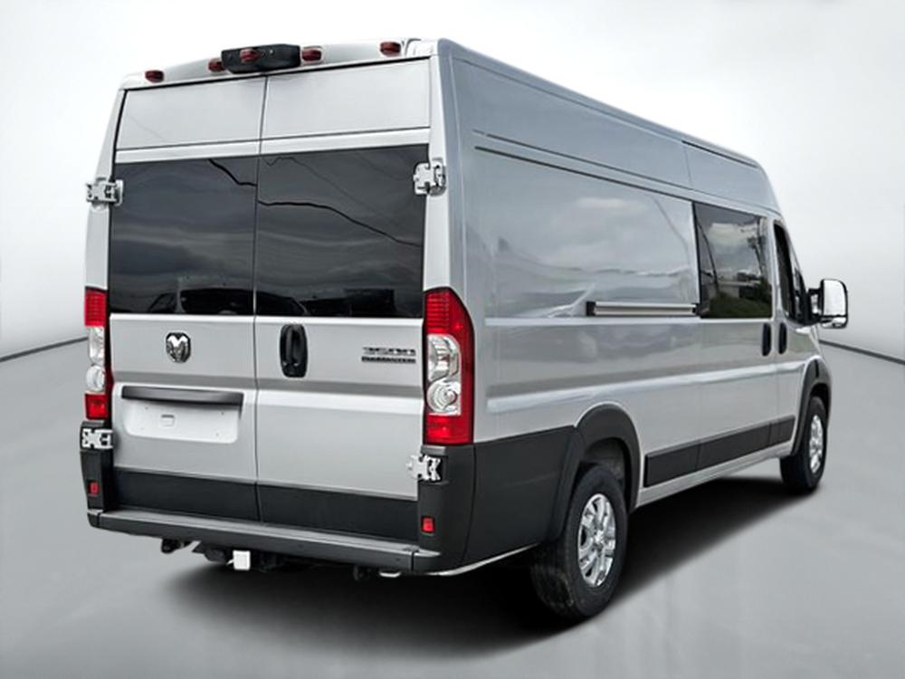 Ram ProMaster fourgonnette utilitaire 3500 SLT+ 159 po (22H) 2025 d&rsquo;occasion à vendre - 3