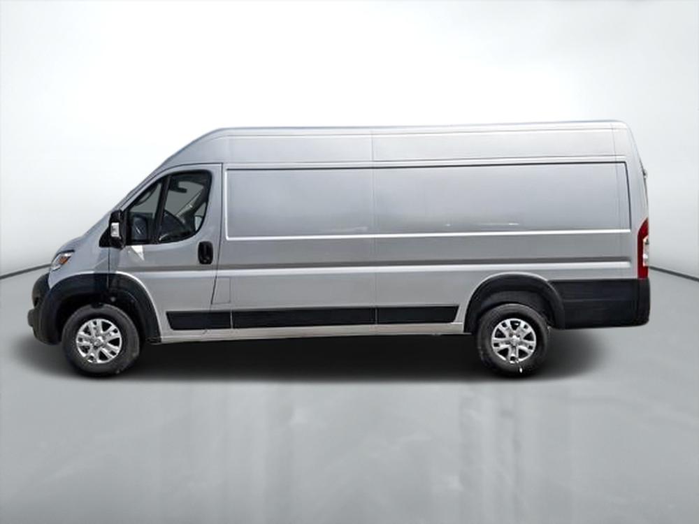 Ram ProMaster fourgonnette utilitaire SLT + 3500 159 po (22H) 2025 d&rsquo;occasion à vendre - 7