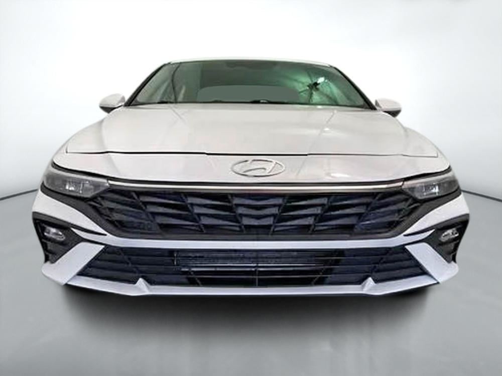 Hyundai Elantra Preferred 2025 d&rsquo;occasion à vendre - 2
