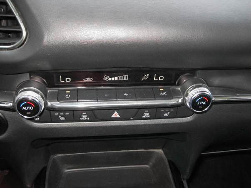 Mazda CX-30 GS-L 2021 d&rsquo;occasion à vendre - 21