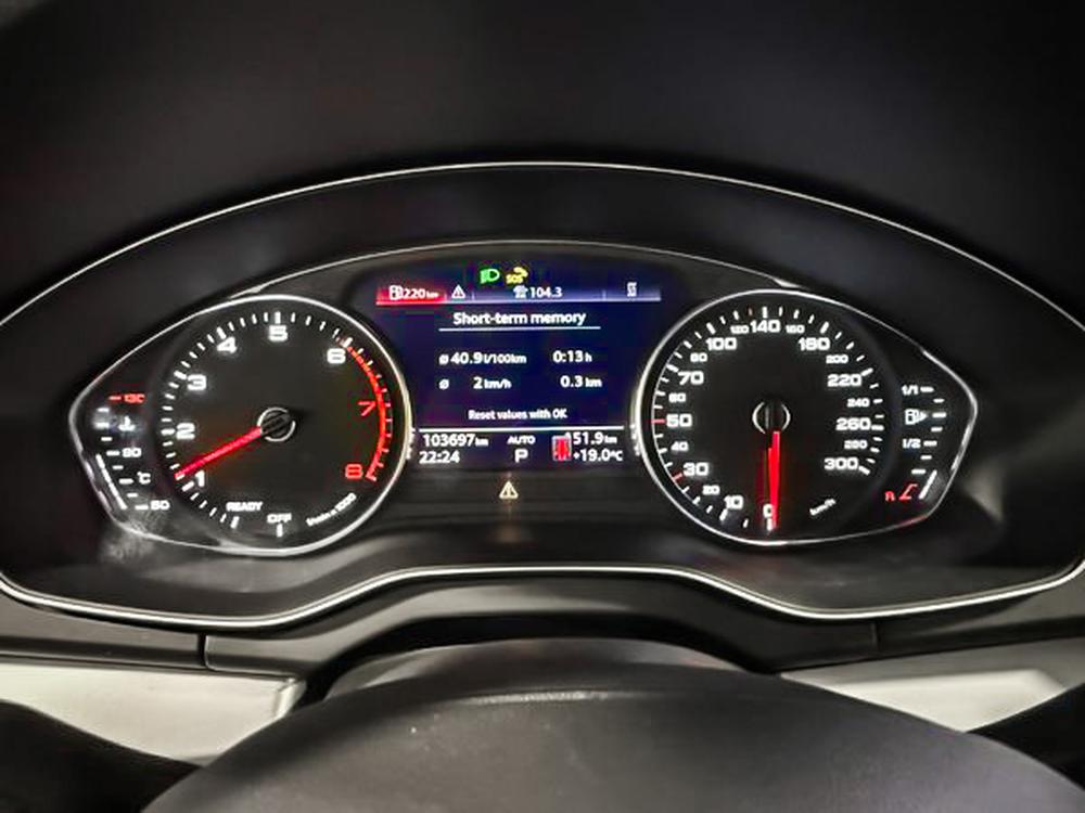 Audi Q5 KONFORT 2021 d&rsquo;occasion à vendre - 23
