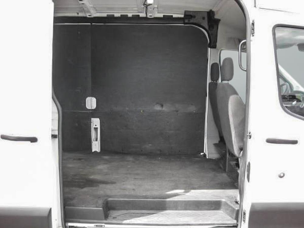 Ford Transit Van 250 base 2019 d&rsquo;occasion à vendre - 22