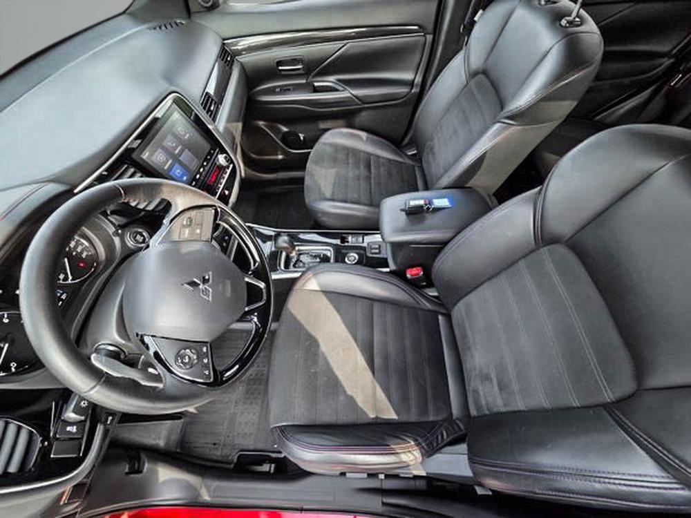 Mitsubishi Outlander Limited 2020 d&rsquo;occasion à vendre - 14