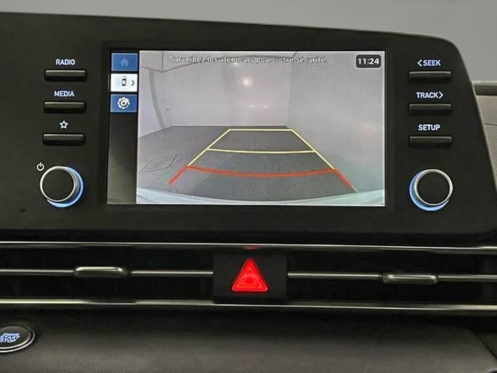 Hyundai Elantra Preferred 2025 d&rsquo;occasion à vendre - 24