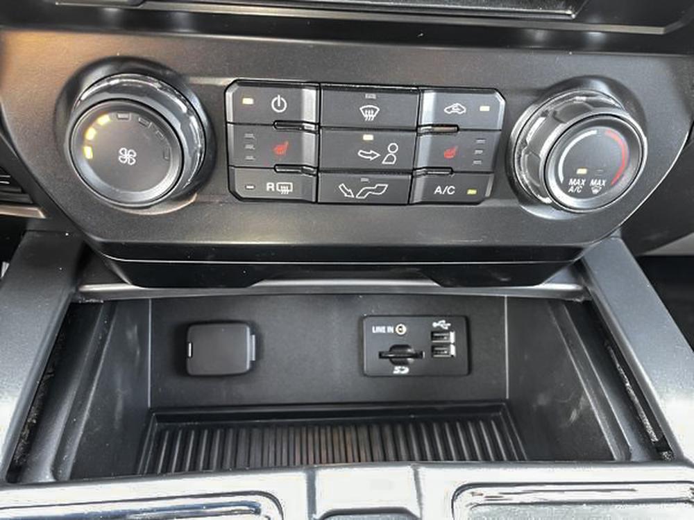 Ford F-150 XLT 2015 d&rsquo;occasion à vendre - 22