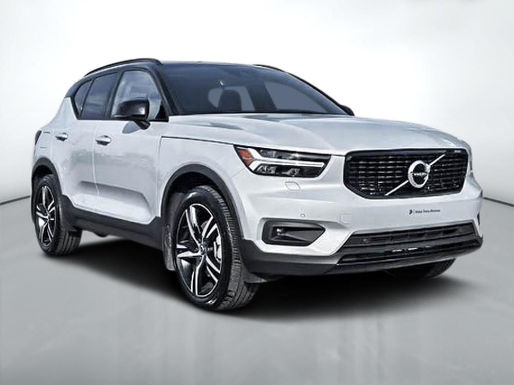 Volvo XC40 T5 R-DESIGN AWD