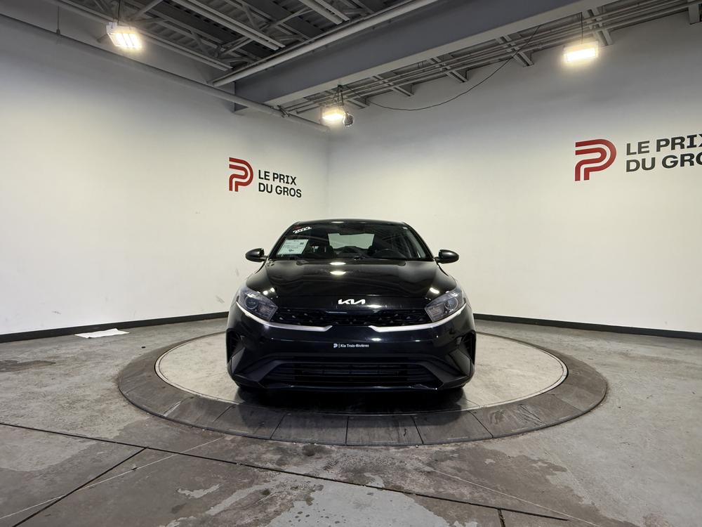 Kia Forte LX 2022 d&rsquo;occasion à vendre - 9