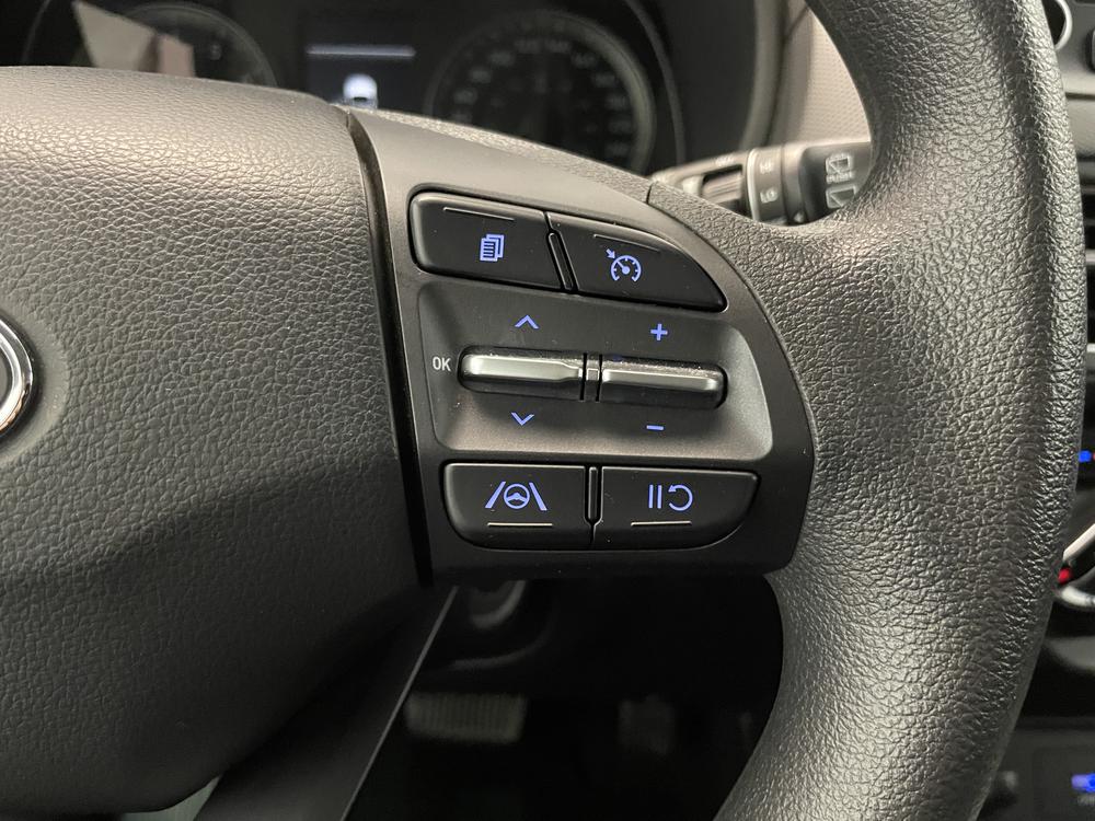 Hyundai Kona Essential AWD 2022 d&rsquo;occasion à vendre - 17