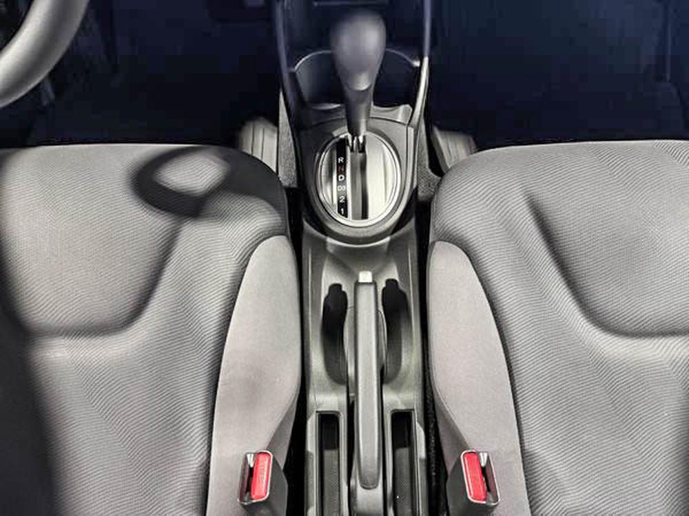 Honda Fit LX 2013 d&rsquo;occasion à vendre - 26
