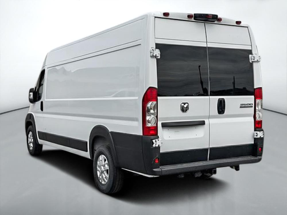 Ram ProMaster fourgonnette utilitaire 3500 SLT 159p toit haut 2025 d&rsquo;occasion à vendre - 6