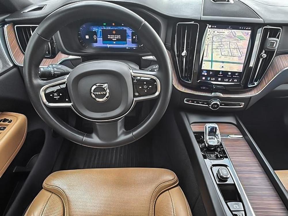Volvo XC60 B5 ULTIMATE AWD DARK THEME 2024 d&rsquo;occasion à vendre - 18