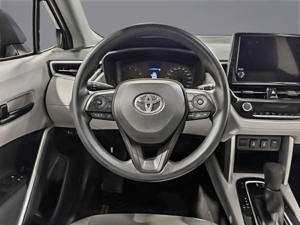Toyota Corolla Cross L 2023 d&rsquo;occasion à vendre - 17