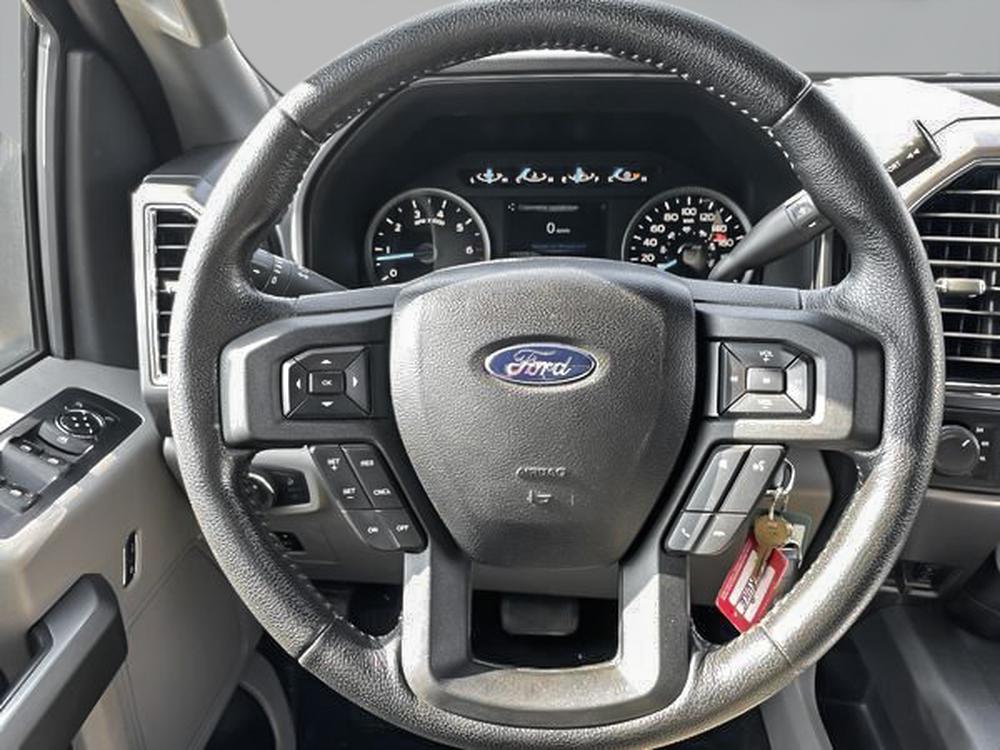Ford F-150 XLT 2015 d&rsquo;occasion à vendre - 19