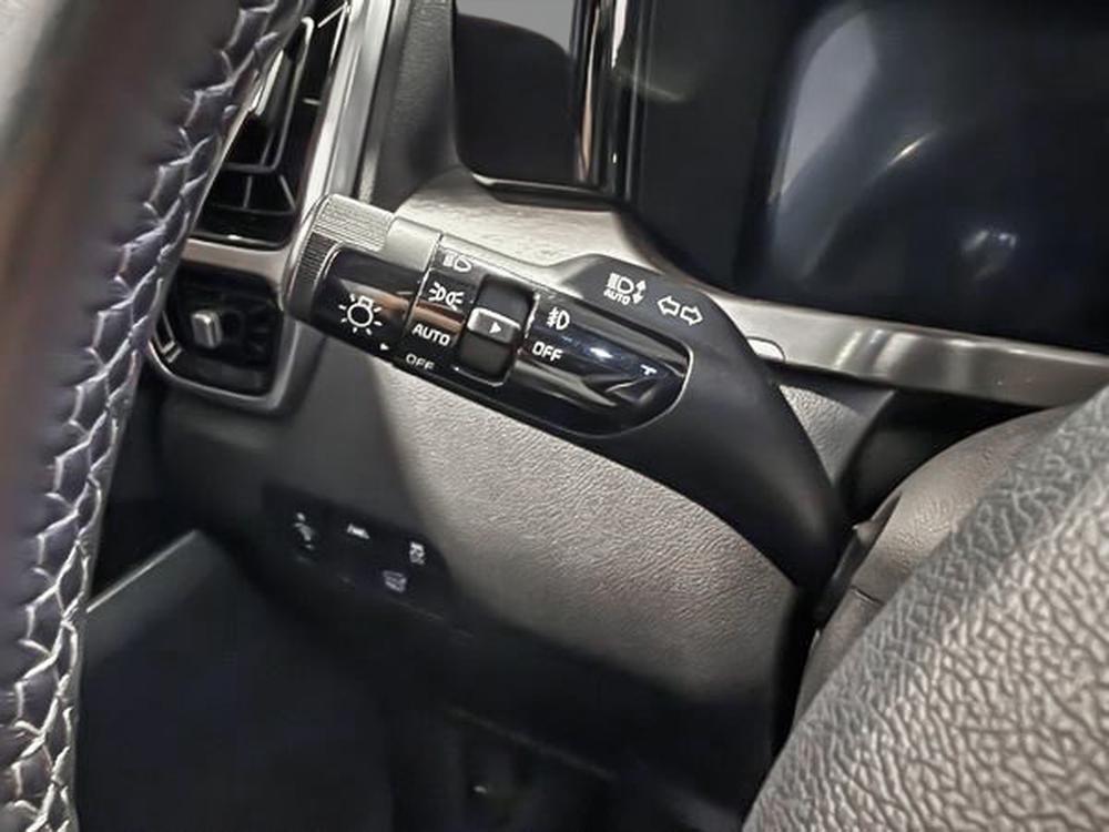 Kia Sorento SX 2022 d&rsquo;occasion à vendre - 22