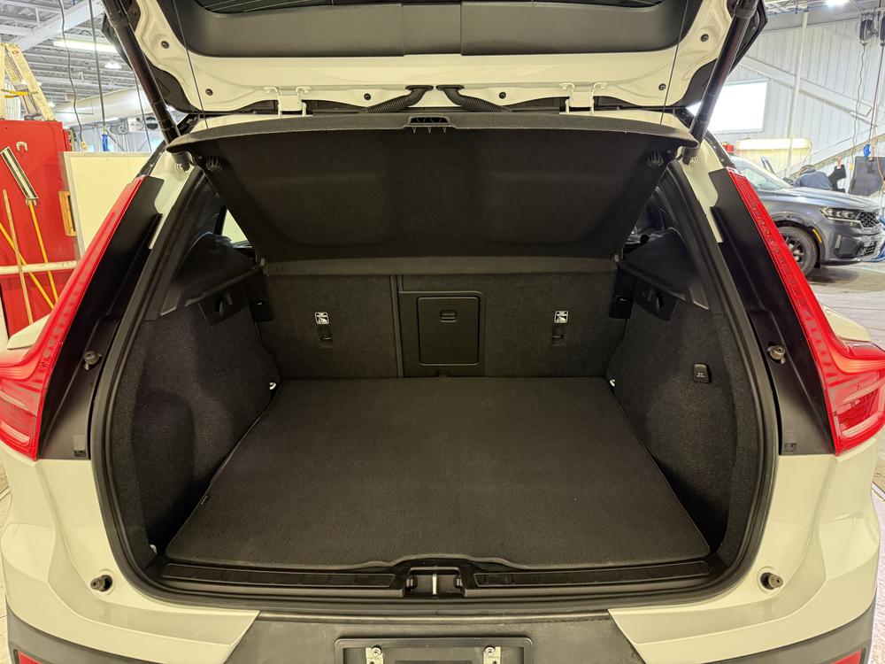 Volvo Recharge XC40 tout électrique TWIN PLUS 2023 d&rsquo;occasion à vendre - 30