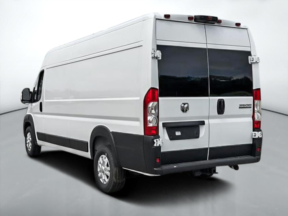 Ram ProMaster fourgonnette utilitaire 3500 SLT 159p toit haut 2025 d&rsquo;occasion à vendre - 6